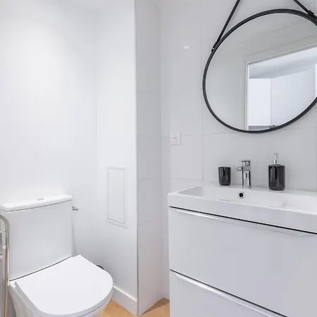 Vieux - Neat And Bright Appartement