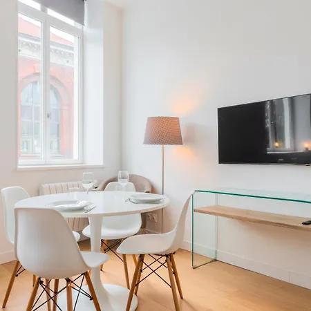 Vieux - Neat And Bright *